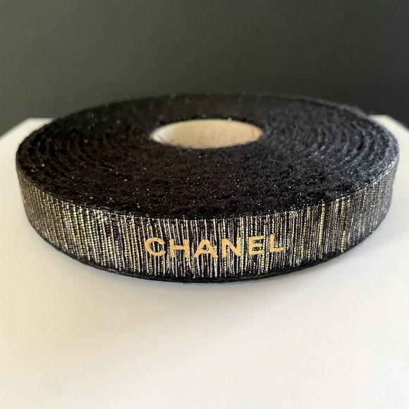 Black and Gold Chanel Ribbon - Picture 1 of 3